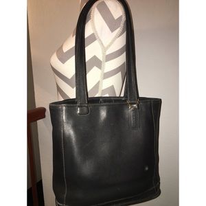 ✨VINTAGE✨ Coach Bucket Leather Tote - ⚫️BLACK⚫️